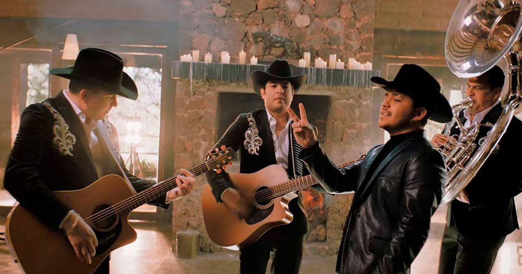 Los Plebes Del Rancho de Ariel Camacho logran 50 millones de views con “2 Veces” ft Christian Nodal