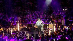 Luis R. Conríquez enciende el Palenque de la Feria Chiapas con un concierto inolvidable