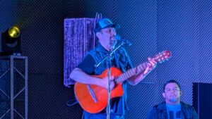 Tuxtla vibró hasta el alma con Nicho Hinojosa